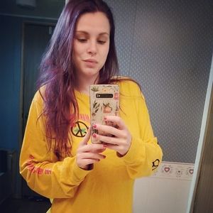 Meet your Posher, Alison